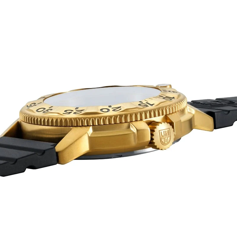 Luminox Navy SEAL Foundation XS.3221.NSF Herrenuhr • LLT-Beleuchtung • Swiss Made