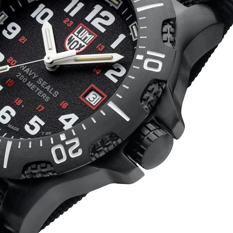 Luminox Navy SEAL XS.4231.SET Uhr • Tritium • Swiss Made