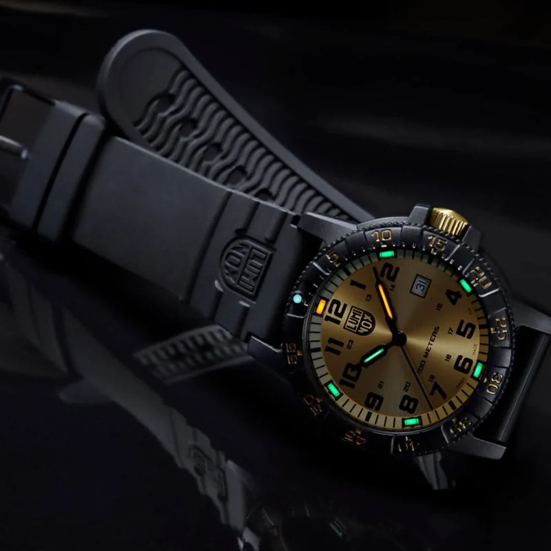 Luminox Leatherback SEA Turtle Giant XS.0325.GP Herrenuhr • CARBONOX™ • Swiss Made