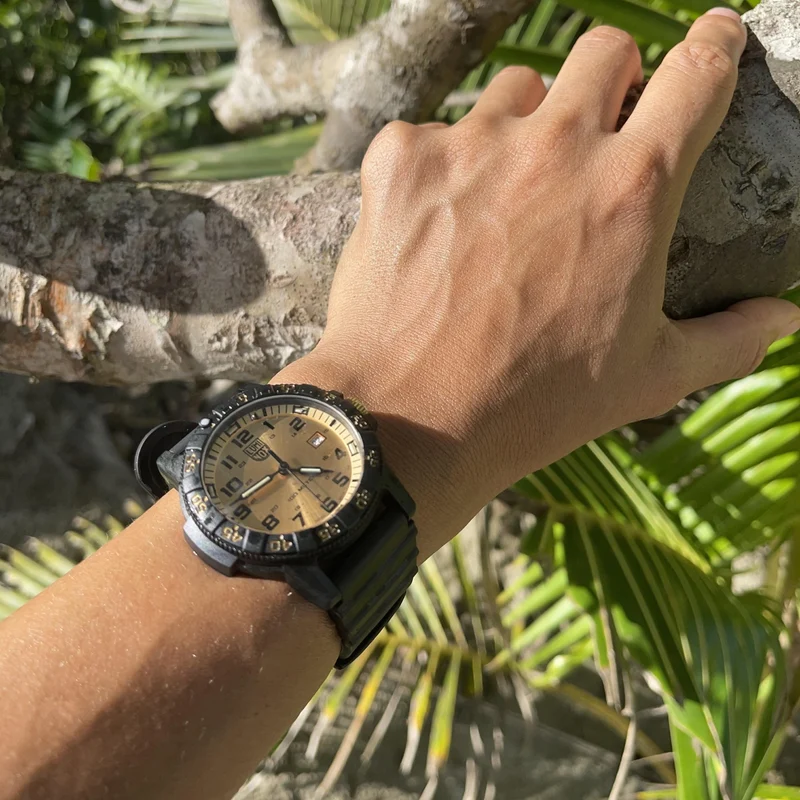 Luminox Leatherback SEA Turtle Giant XS.0325.GP Herrenuhr • CARBONOX™ • Swiss Made