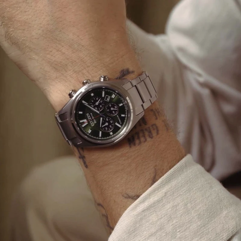 Citizen CA4750-51X Herrenuhr • Super Titanium • Eco-Drive