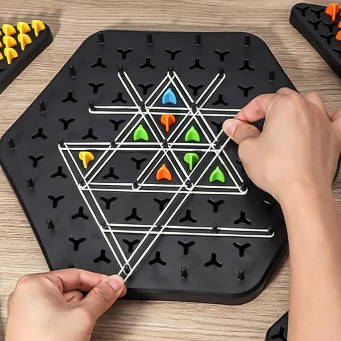 Strategisch Driehoekspel – Elastiekenpuzzel met Houten Pinnen voor Concentratie en Tactisch Denken | Sansoti