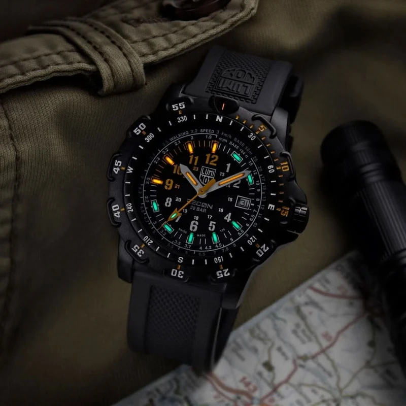Luminox Recon Point Man XL.8825.H.SET.1 Herrenuhr • Carbonox