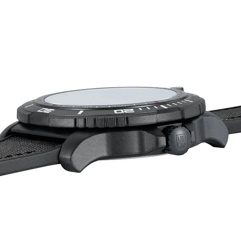 Luminox ICE-SAR Arctic XL.1081 Herrenuhr • CARBONOX™ • Tritium LLT