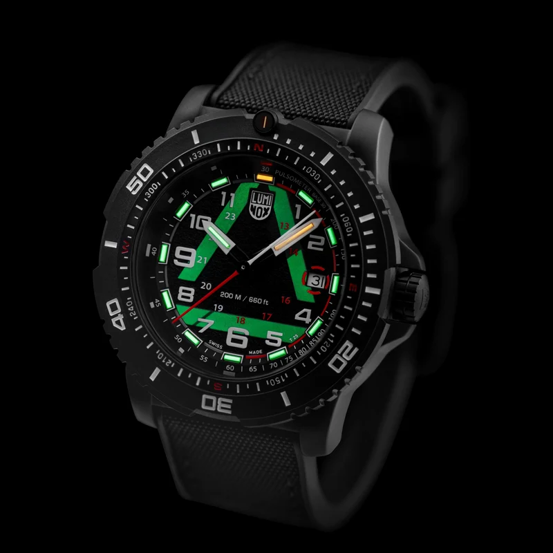 Luminox ICE-SAR Arctic XL.1081 Herrenuhr • CARBONOX™ • Tritium LLT