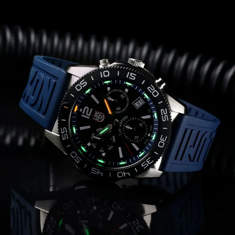 Luminox Pacific Diver XS.3143 Uhr • LLT • Swiss Made