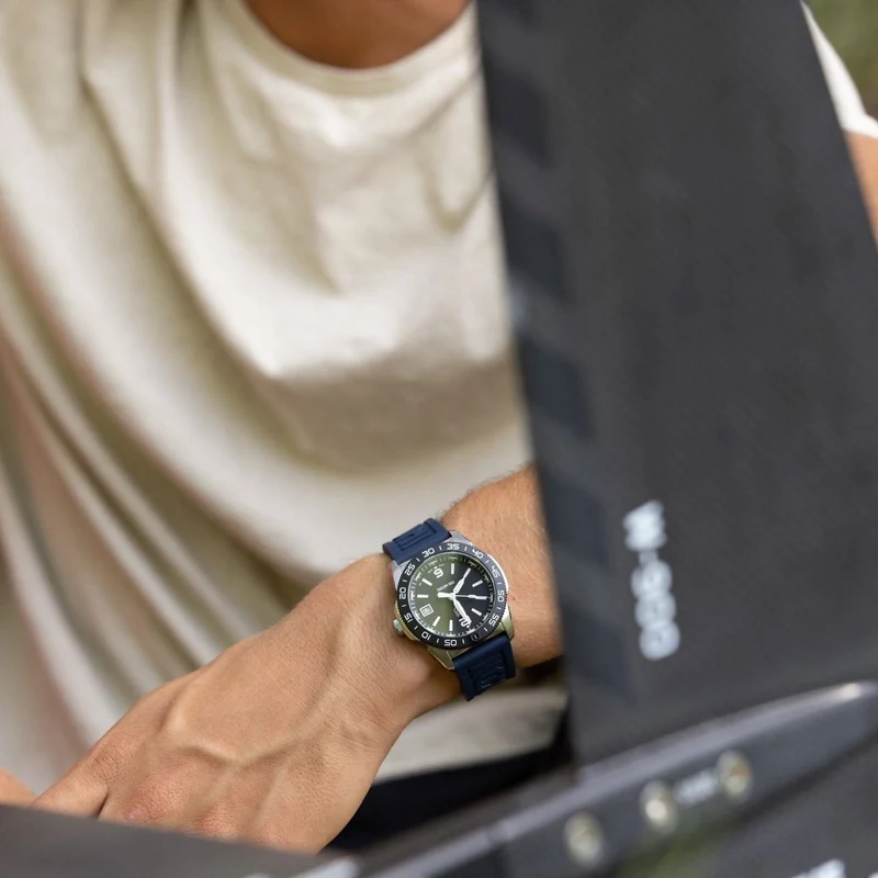 Luminox Pacific Diver XS.3123M.SET.1 Damenuhr • LLT • 200m