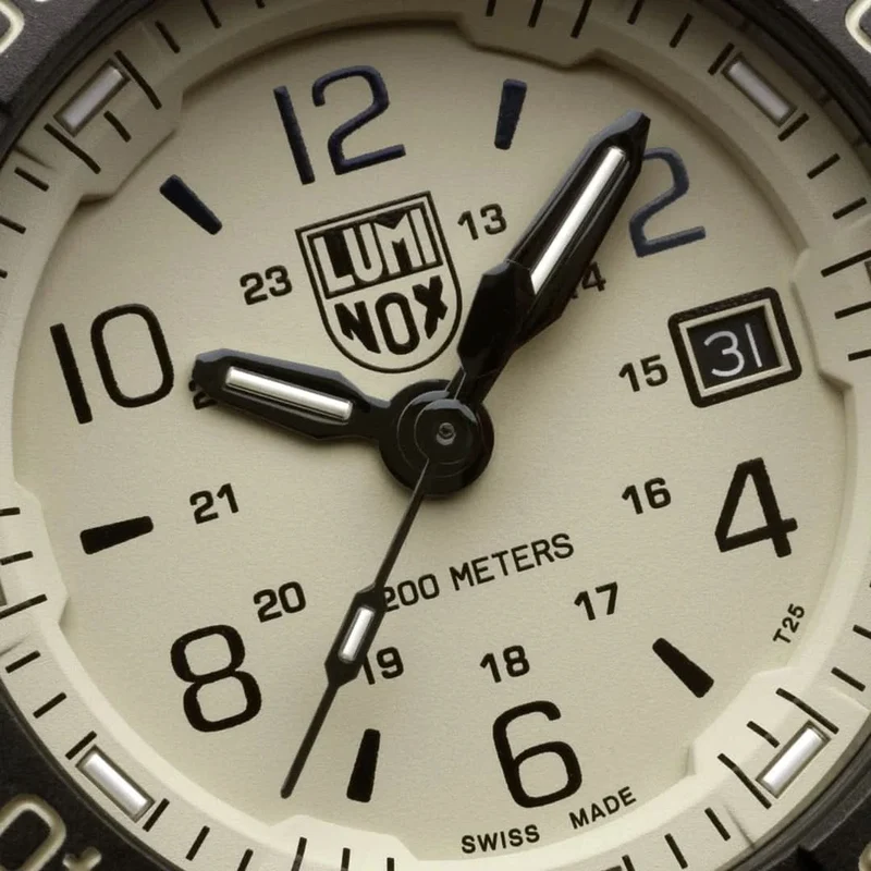 Luminox Navy SEAL Foundation XS.3251.CBNSF.SET Herrenuhr • Tritium Beleuchtung • Schweizer Präzision