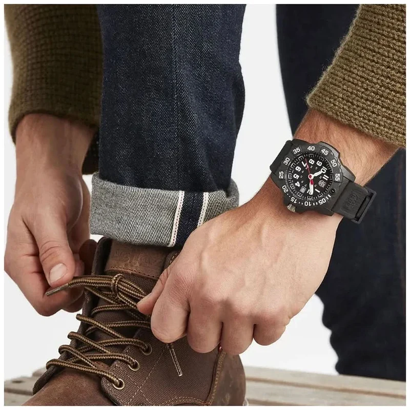 Luminox Navy SEAL 3500 XS.3501.F Herrenuhr • Carbonox™ • LLT