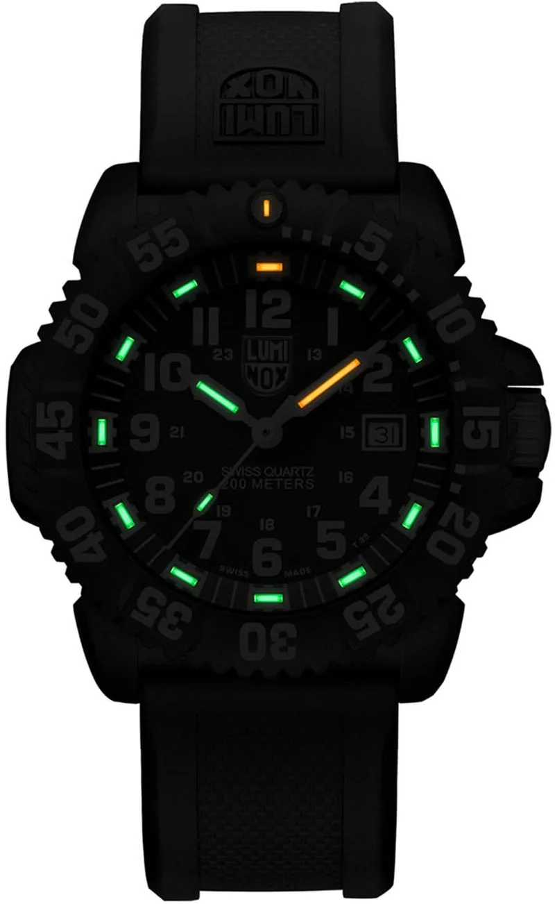 Luminox Navy SEAL 3051.F Herrenuhr • LLT System • Carbonox