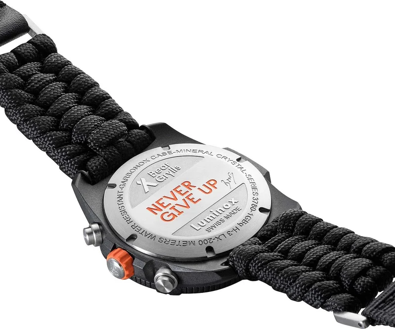 Luminox Bear Grylls Survival Land XB.3797.KM Herrenuhr • Carbonox • LLT