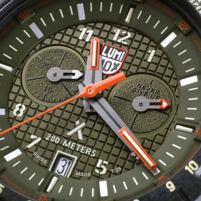 Luminox Bear Grylls Survival Land XB.3797.KM Herrenuhr • Carbonox • LLT