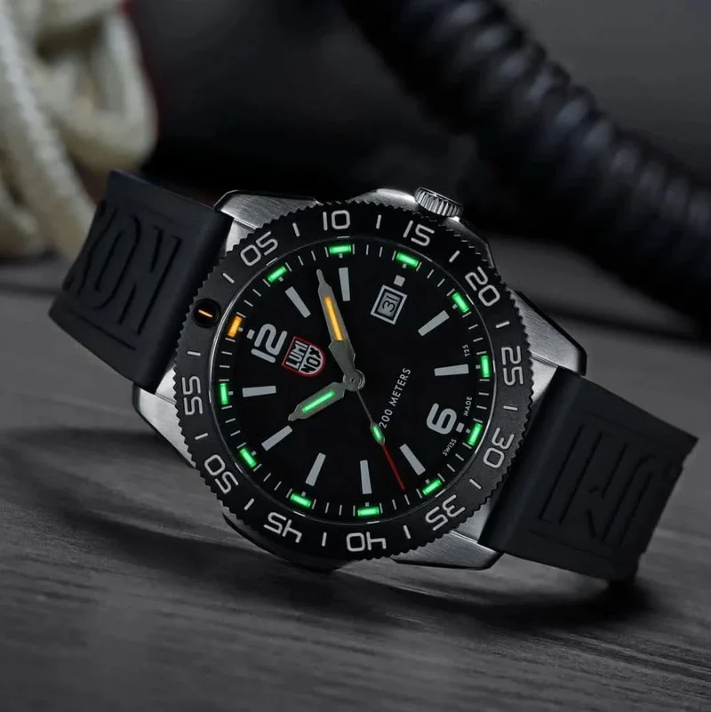Luminox Pacific Diver XS.3121 Herrenuhr • LLT Leuchtsystem • Swiss Made