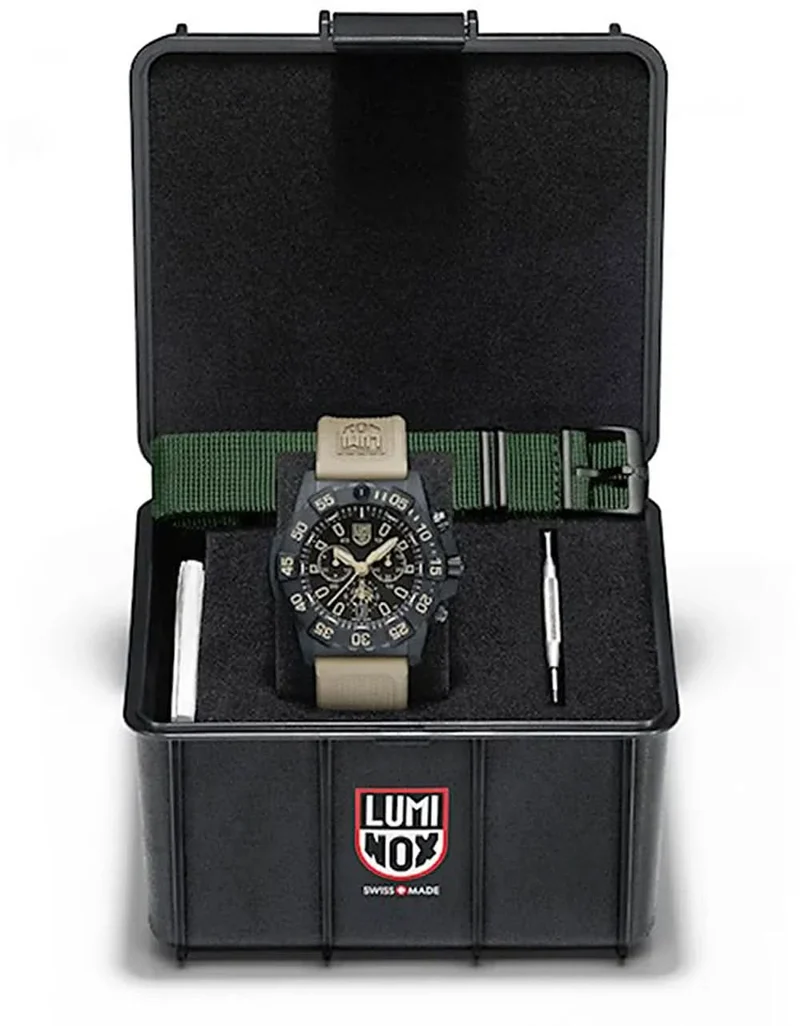 Luminox Navy SEAL Foundation XS.3590.NSF.SET Herrenuhr • LLT-Beleuchtung • Carbonox™
