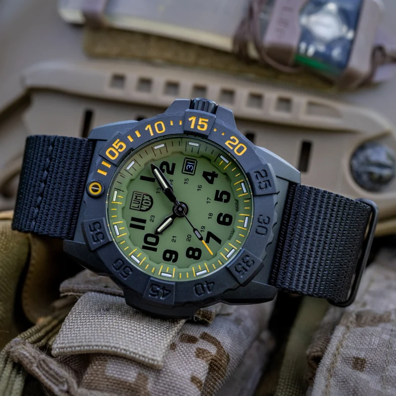 Luminox Navy SEAL XS.3517.NSF.SET Herrenuhr • LLT • Carbonox