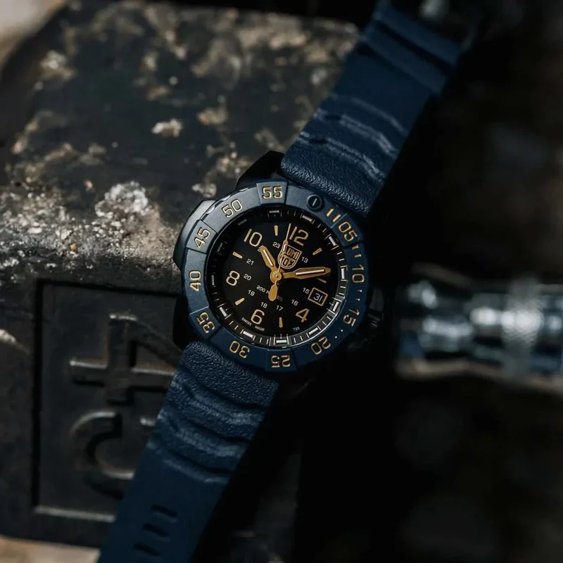 Luminox Navy SEAL Foundation XS.3255.CB.NSF Herrenuhr • LLT • Swiss Made