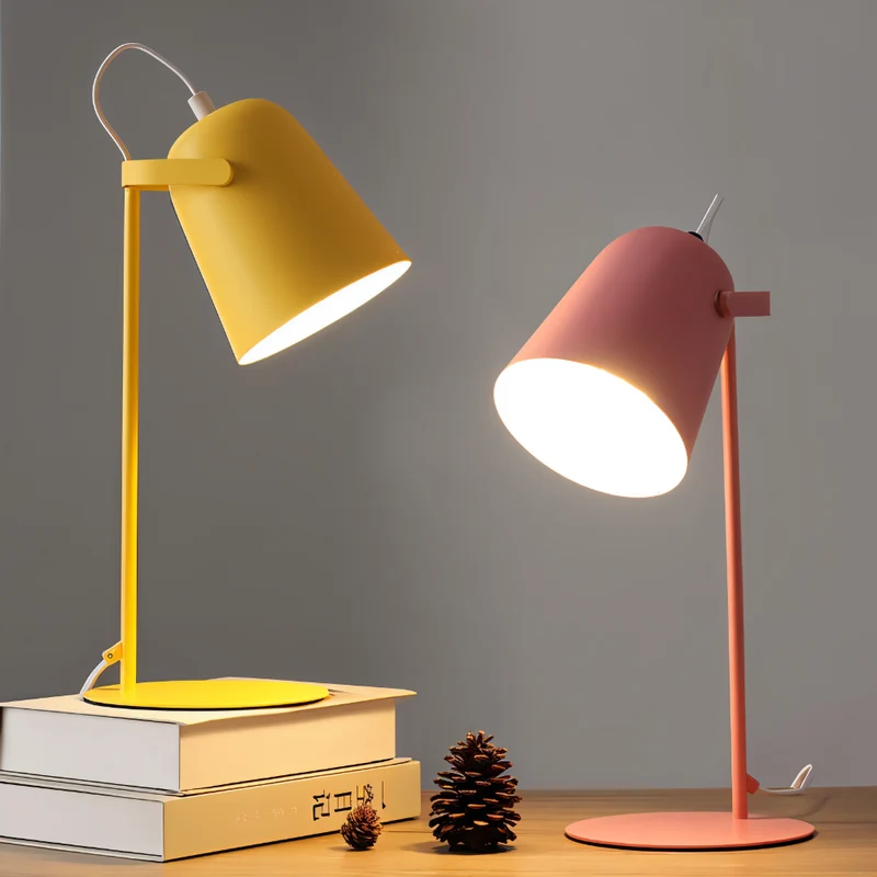 Draaibare Tafellamp met Verstelbare Lichtbundel – Design Verlichting in Zachte Macaron Tinten voor Bureau & Leeshoek | Sansoti