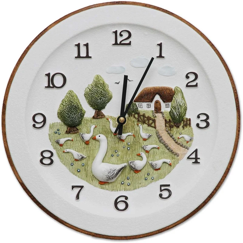 Terrastudio Wanduhr Kunstkeramik • Handbemalt • Ländliches Bauernhof-Motiv