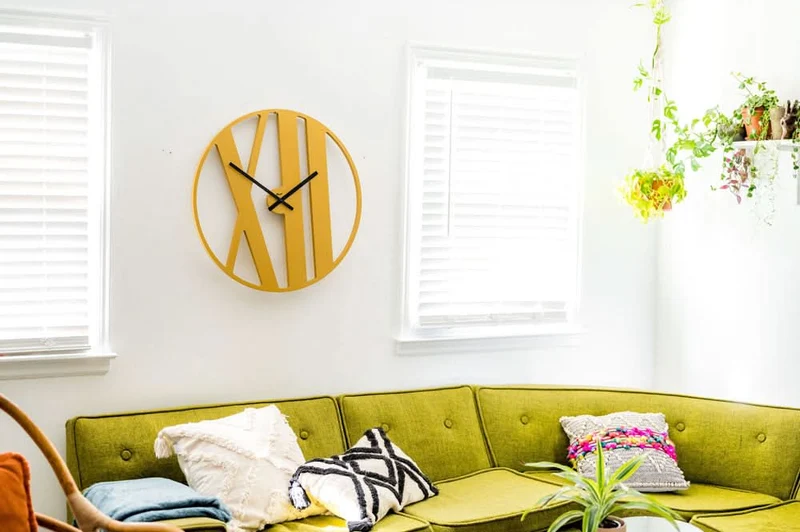 Hermle Wanduhr 70 cm Ø Holz • Modernes Design • Blickfang