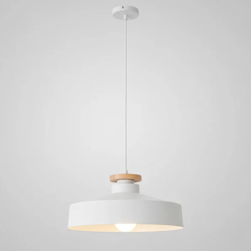 Hanglamp met Houten Kap en Aluminium Accent – Scandinavisch Design voor Eetkamer en Woonkamer | Sansoti