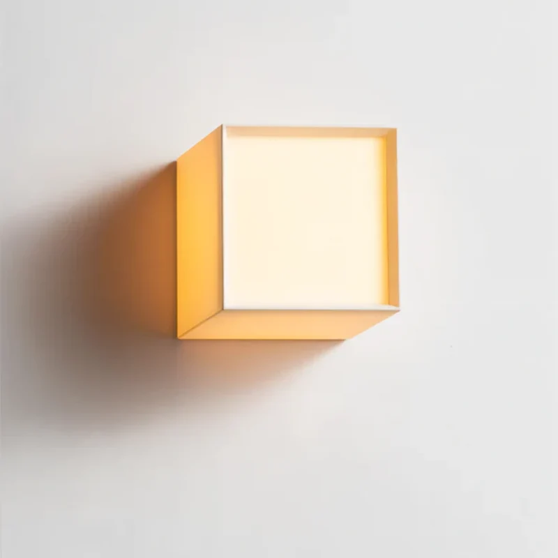 Wandlamp met Minimalistisch Design en Natuurlijke Stoffen Kap — Zachte Sfeerverlichting | Sansoti