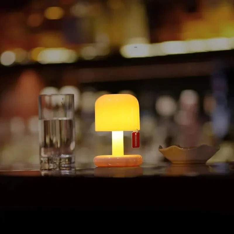 Compacte Zonsondergangprojector met 180° Draaibaar Ontwerp en 16 Kleuren – LED Sfeerverlichting voor Ontspanning | Sansoti