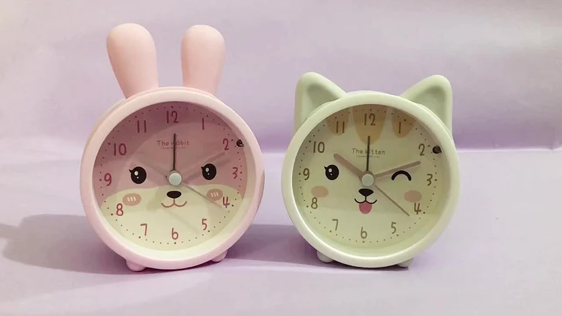 Kinderklok in Konijnvorm – Stil Wekker met Nachtlampje voor Kinderkamer | Sansoti