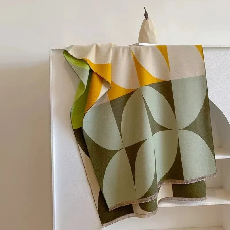 Omkeerbare Sjaal met Geometrisch Blokdesign Warm Zachte Microvezel Poncho voor Herfst en Winter | Sansoti