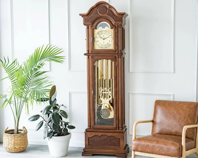Hermle Standuhr 206x61x33 cm Holz • Mechanisches 8-Tage Uhrwerk • Dreifach-Schlagwerk