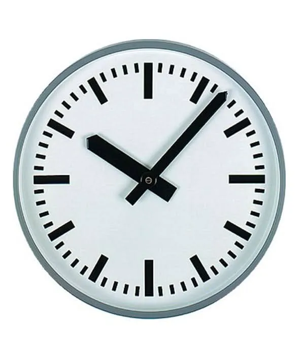 GER-Technik Wanduhr 50 cm Ø Metall • Funkgesteuert • Zeitloses Design