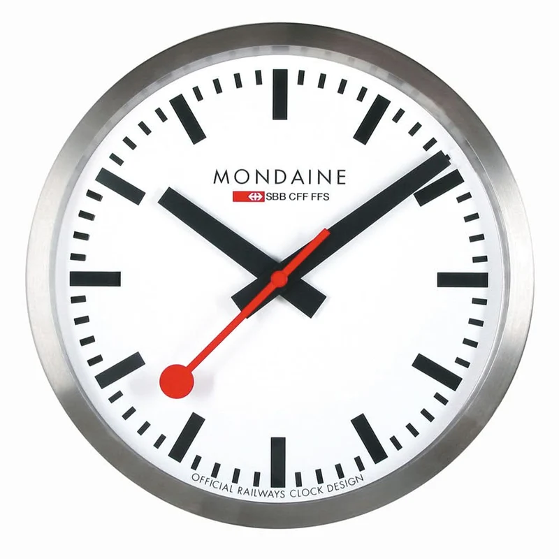 Mondaine Wanduhr 25x25x6 cm Aluminium • Ikonisches Design • Geräuschloses Quarzwerk