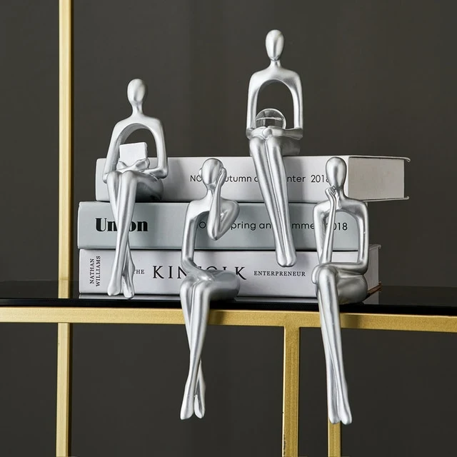 Zittende Abstracte Hars Sculptuur Figuur Modern Kunstobject Decoratief | Sansoti