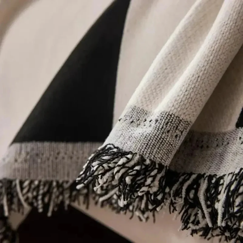 Zachte Chenille Plaid Bankdeken – Geruit Patroon – Lichtgewicht Deken voor Sofa en Slaapkamer | Sansoti