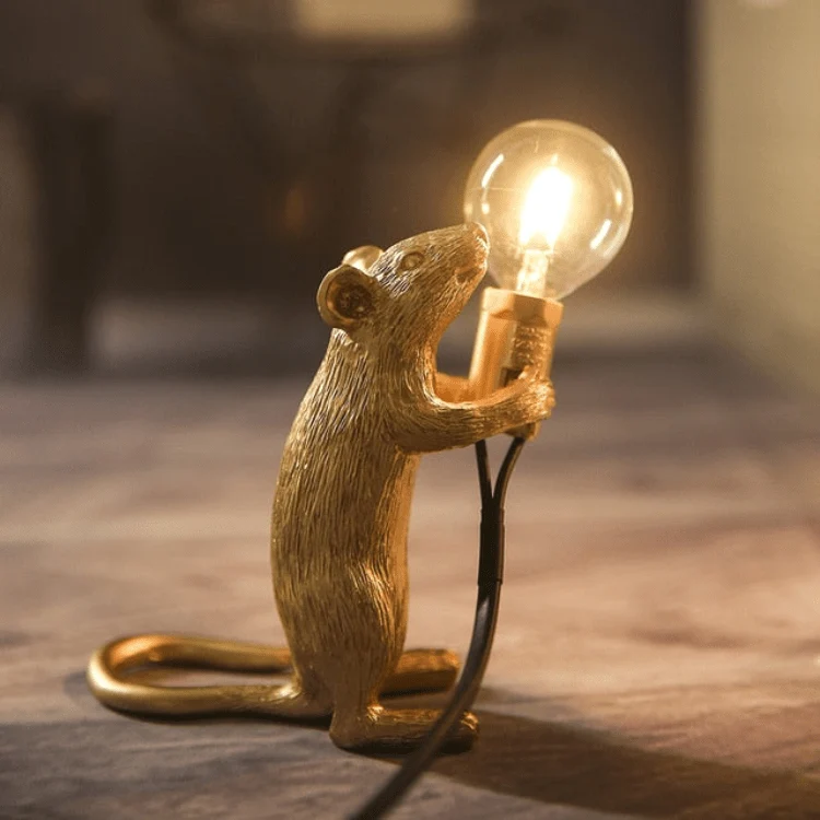 Decoratieve Muisvormige Tafellamp – Modern Design in Kunsthars – LED Verlichting voor Woonkamer, Slaapkamer & Kantoor | Sansoti