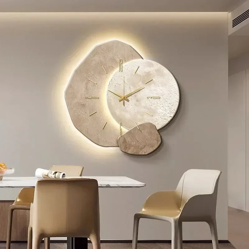 Houten Wandklok met LED-Verlichting – Warm Design voor Woonkamer en Slaapkamer | Sansoti