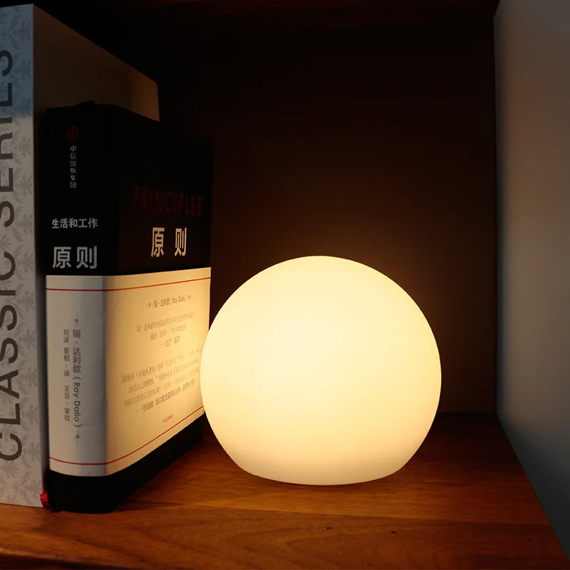 Oplaadbare Bollamp met Afstandsbediening 16 Kleuren en 10 Uur Accuduur Draadloos Sfeerverlichting | Sansoti