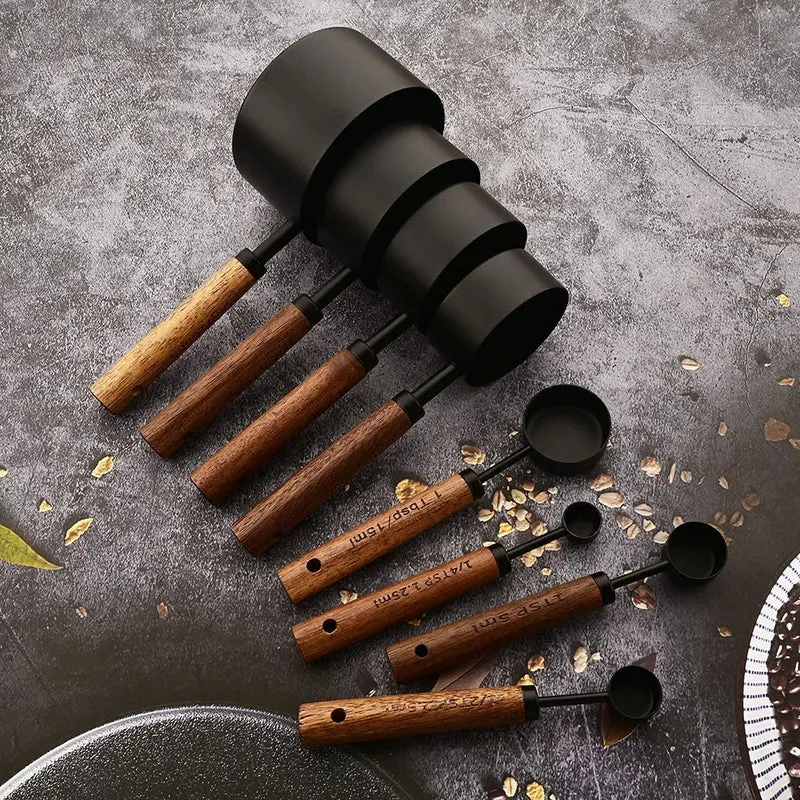 Maatlepelset 8-Delig RVS met Houten Handvat - Nestbaar Keukengerei voor Bakken en Koken | Sansoti