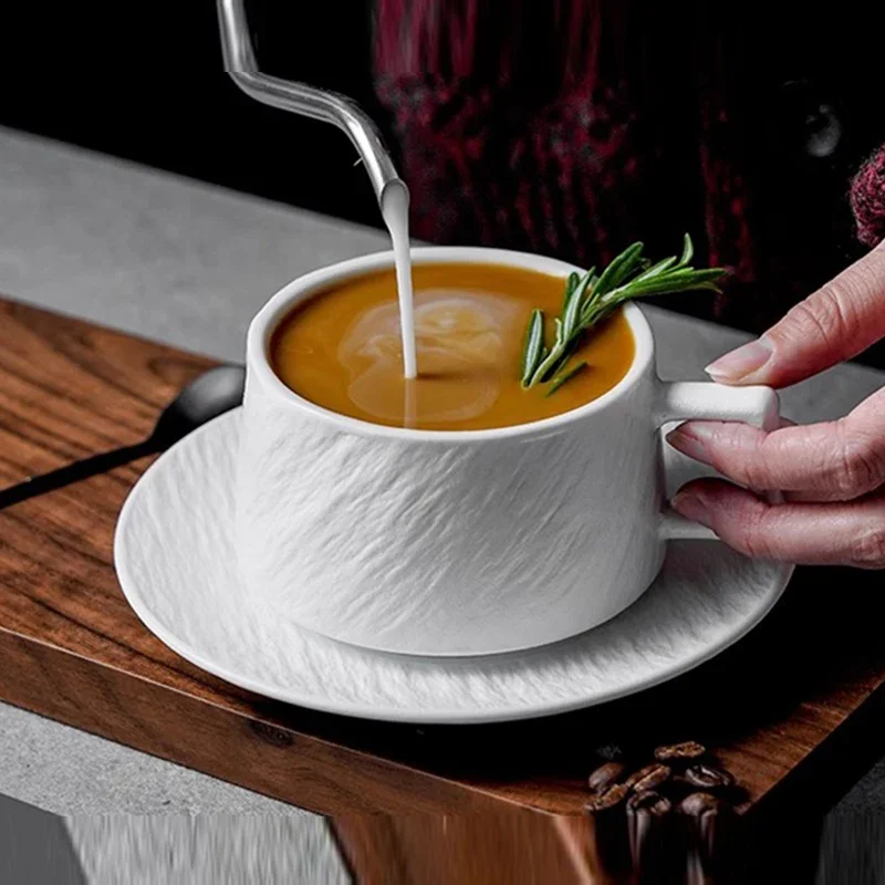Keramische Koffiemok met Schotel – Japans Geïnspireerd Servies voor Thee en Koffie – Handgevormde Kopjes met Bijpassend Onderzettertje | Sansoti