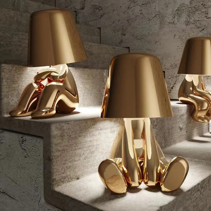 Decoratieve Tafellamp Denkende Figuur met USB Oplaadbare LED Verlichting voor Leeshoek en Werkplek | Sansoti