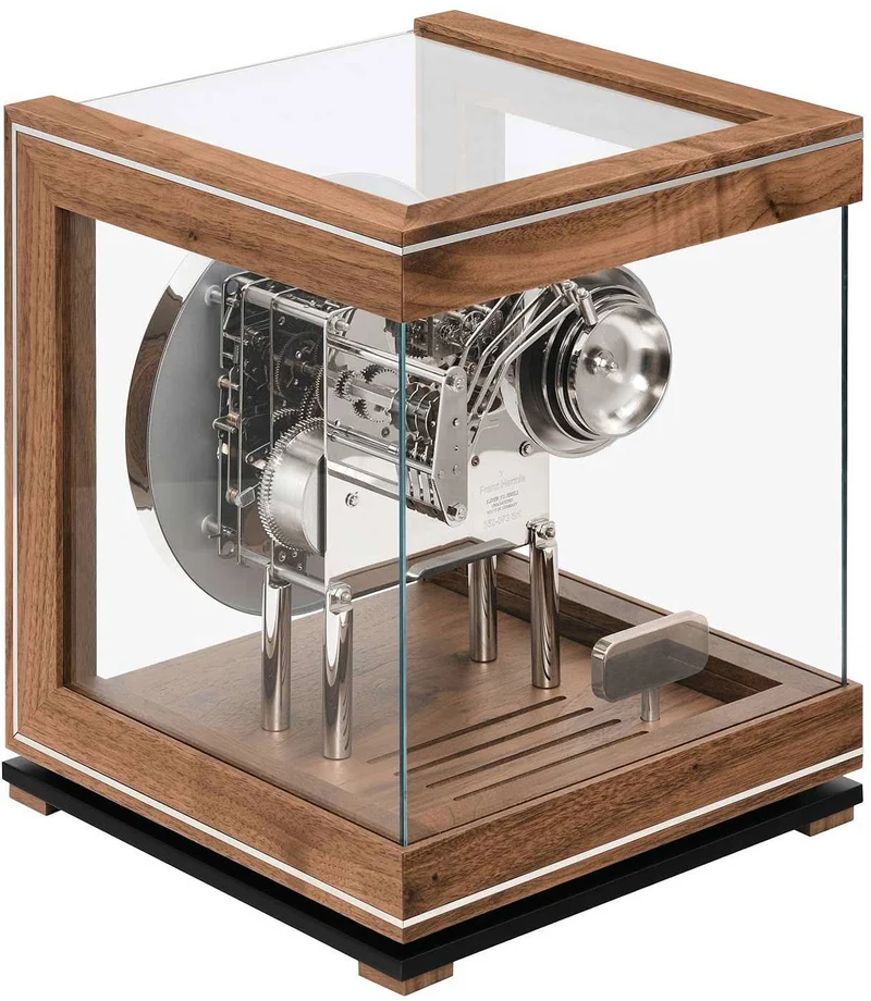 Hermle Tischuhr 29,5x25x25 cm Holz • Westminster Melodie • Automatische Nachtabschaltung