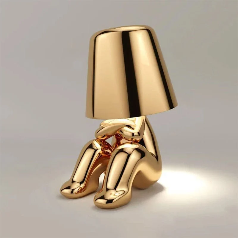 Denkende Figuur Tafellamp Goudkleurig IJzer USB Oplaadbaar Sculptuur Verlichting | Sansoti